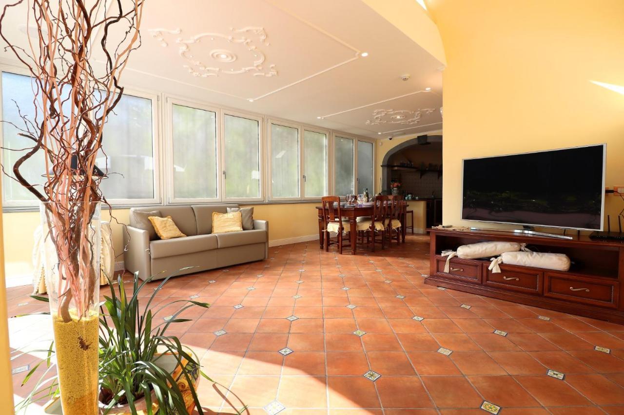 Willa Ilary House - De Vivo Realty Positano Zewnętrze zdjęcie